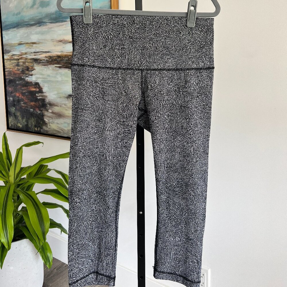Lululemon Wunder Under Crop Leggings